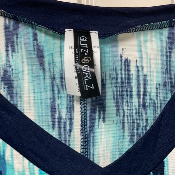 Enchant a Moment Top (new, never worn) - Picture 3 of 6